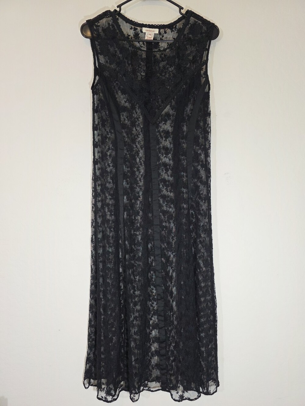 Sundance Sleevless Black Maxi Lace Slip Dress Size P6